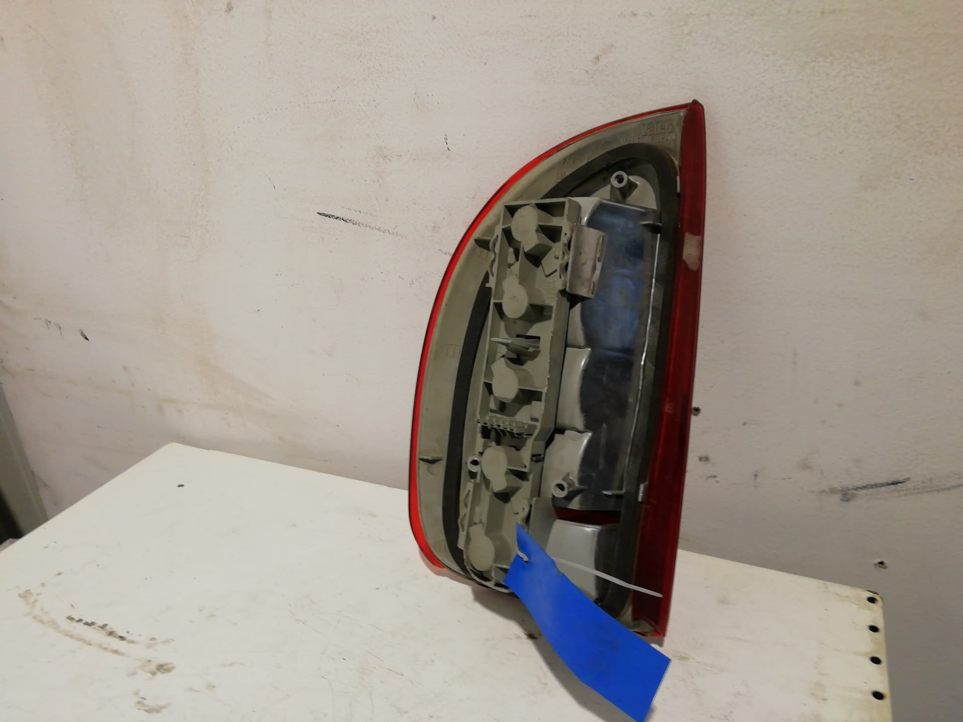 Piloto trasero derecho OPEL CORSA B 2