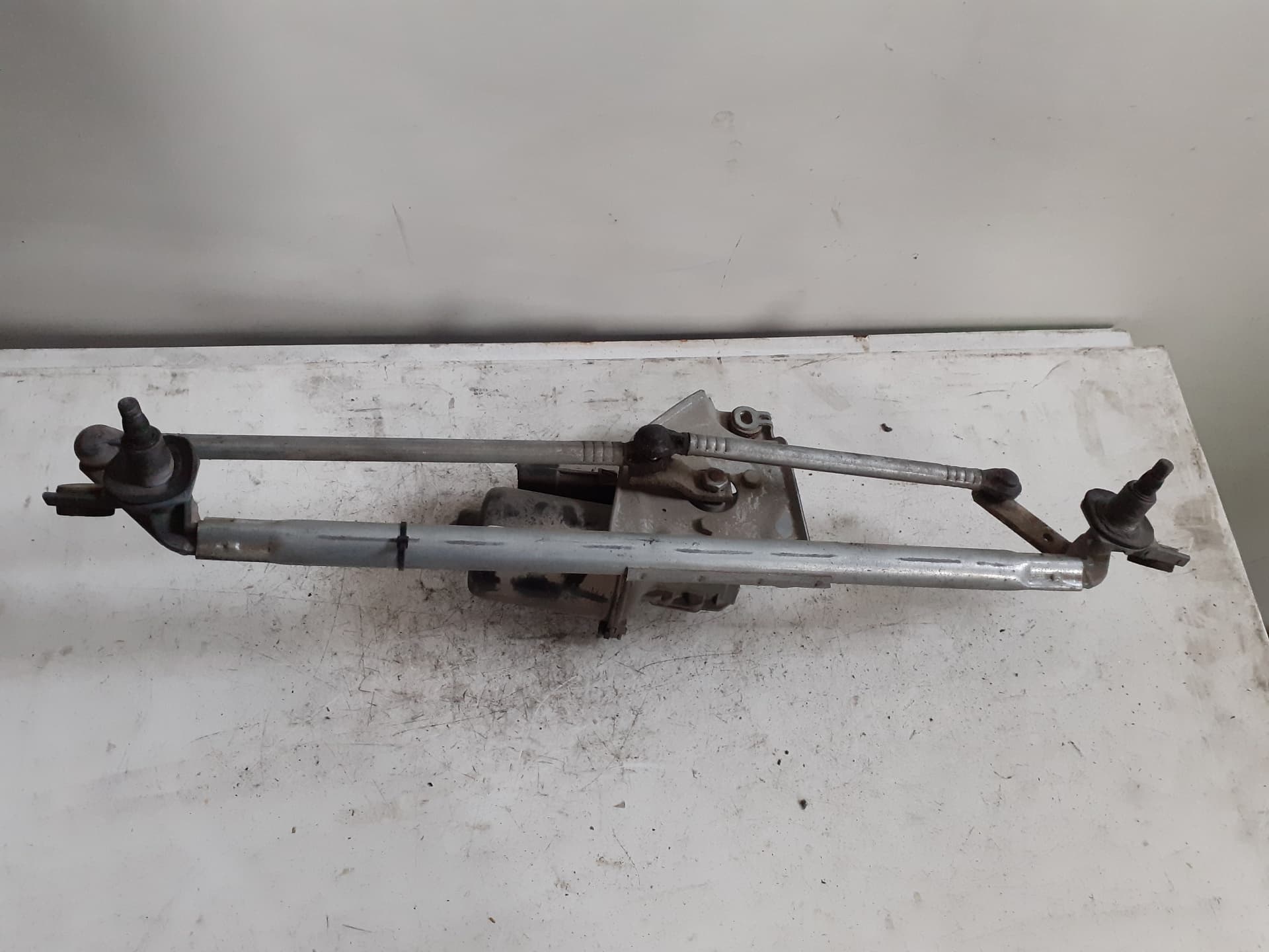 Motor limpia delantero OPEL CORSA B
