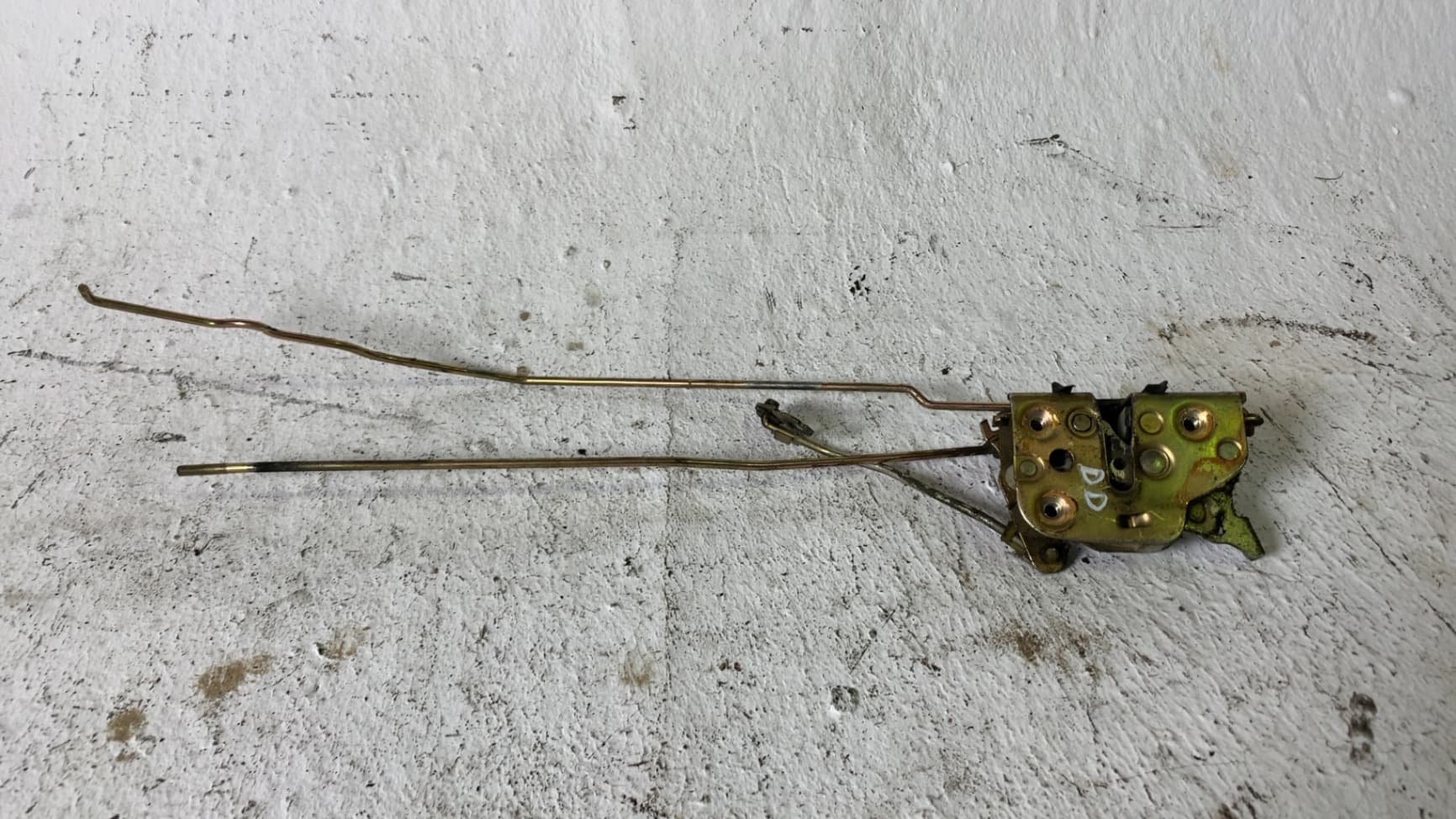 Cerradura puerta delantera derecha NISSAN PATROL (K/W160)