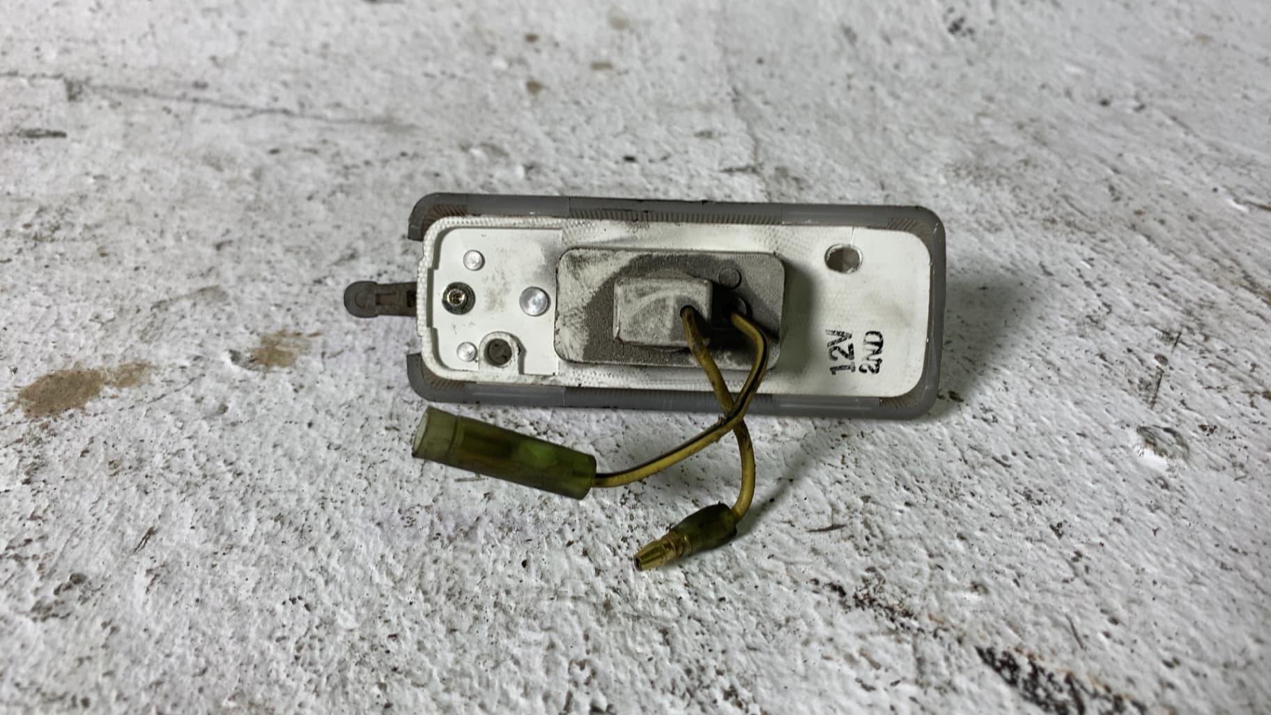 Luz interior NISSAN PATROL (K/W160) 2