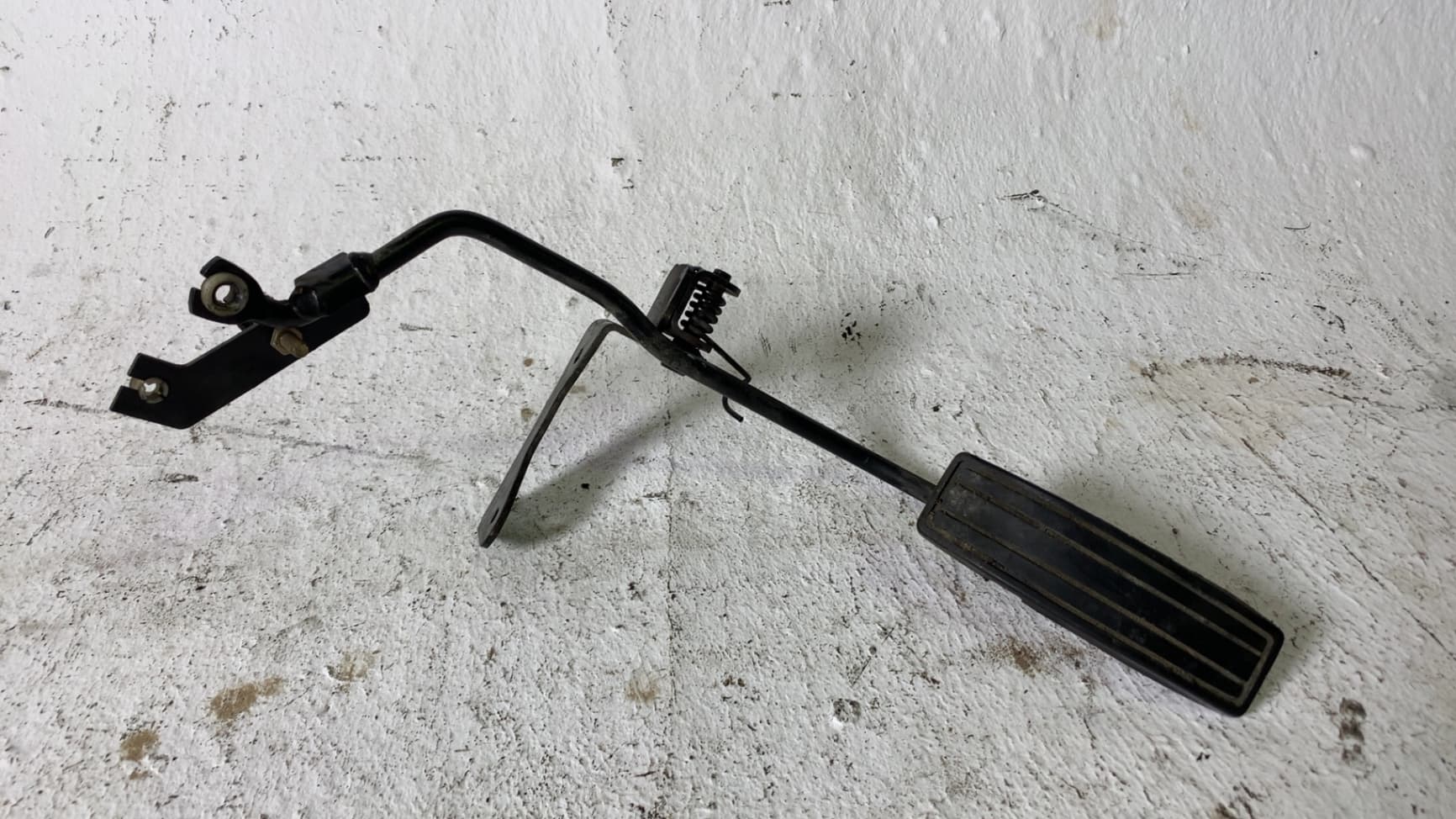 Pedal acelerador NISSAN PATROL (K/W160)