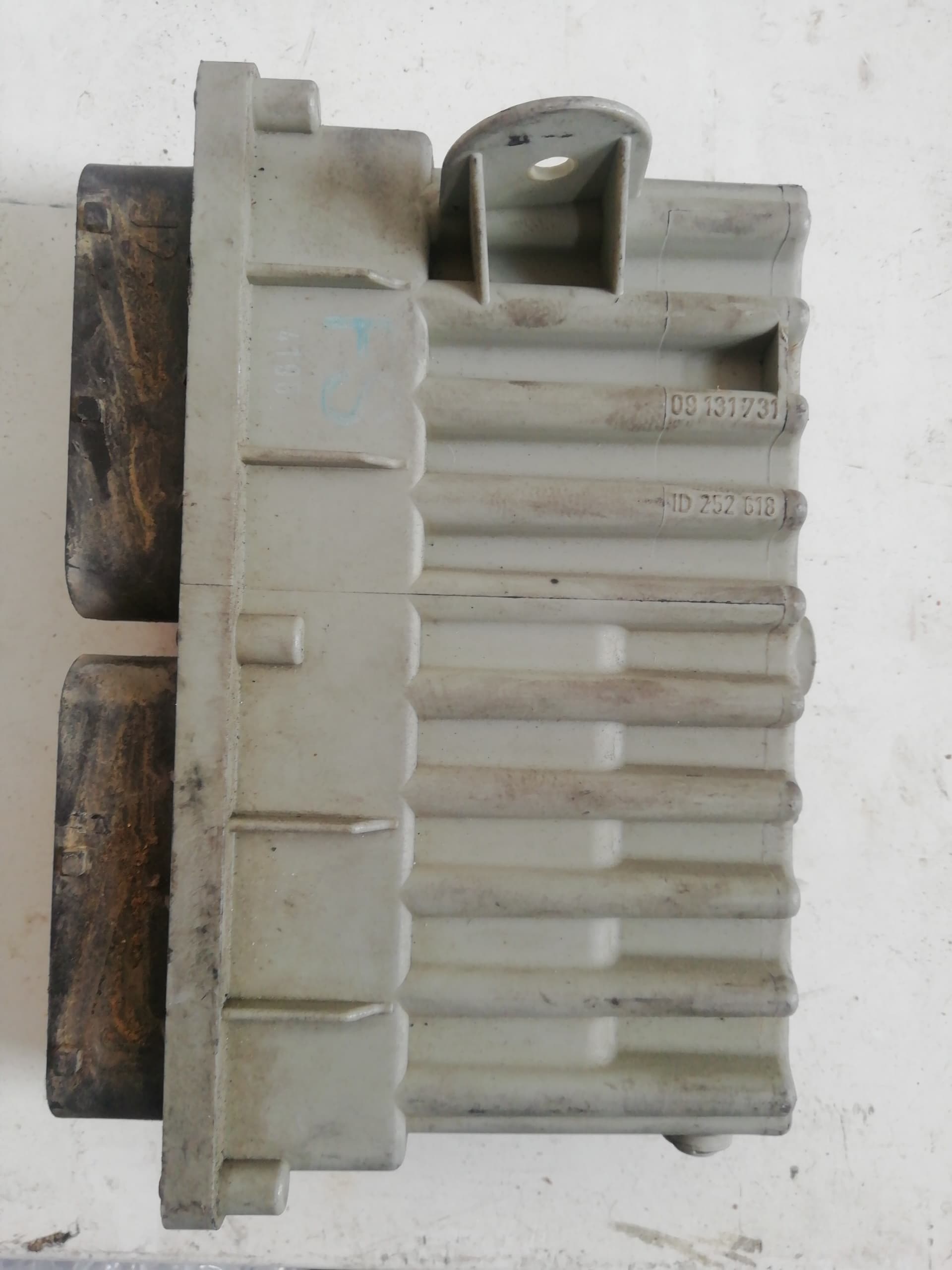 Centralita motor uce OPEL ASTRA G BERLINA