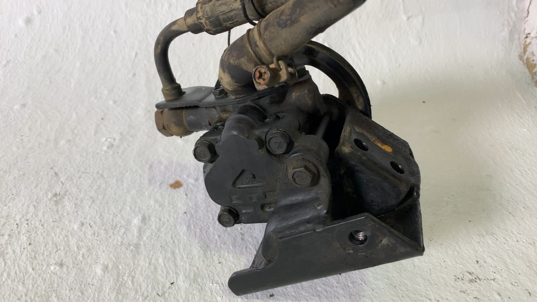 Bomba direccion SUZUKI VITARA SE/SV (ET) 2