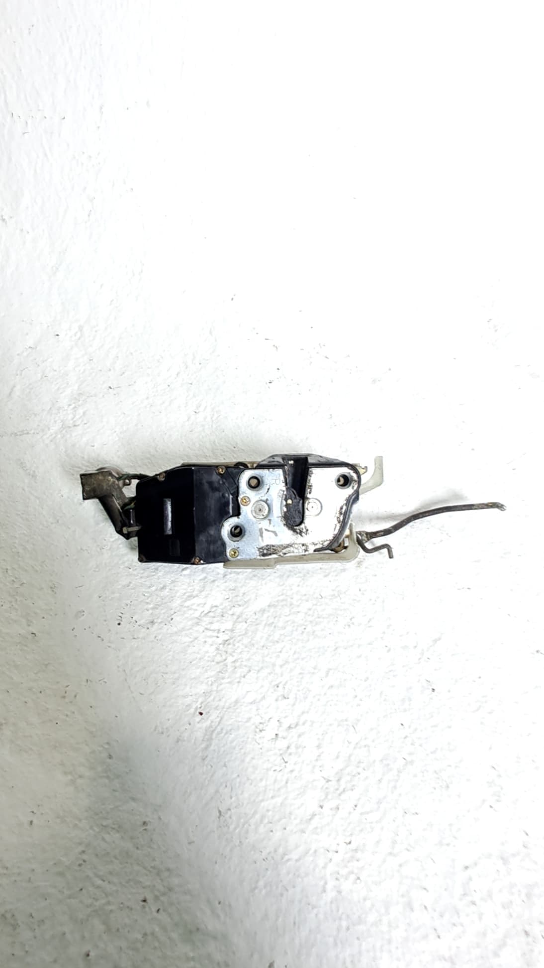 Cerradura puerta delantera derecha TOYOTA CELICA COUPE (_T20_) 3