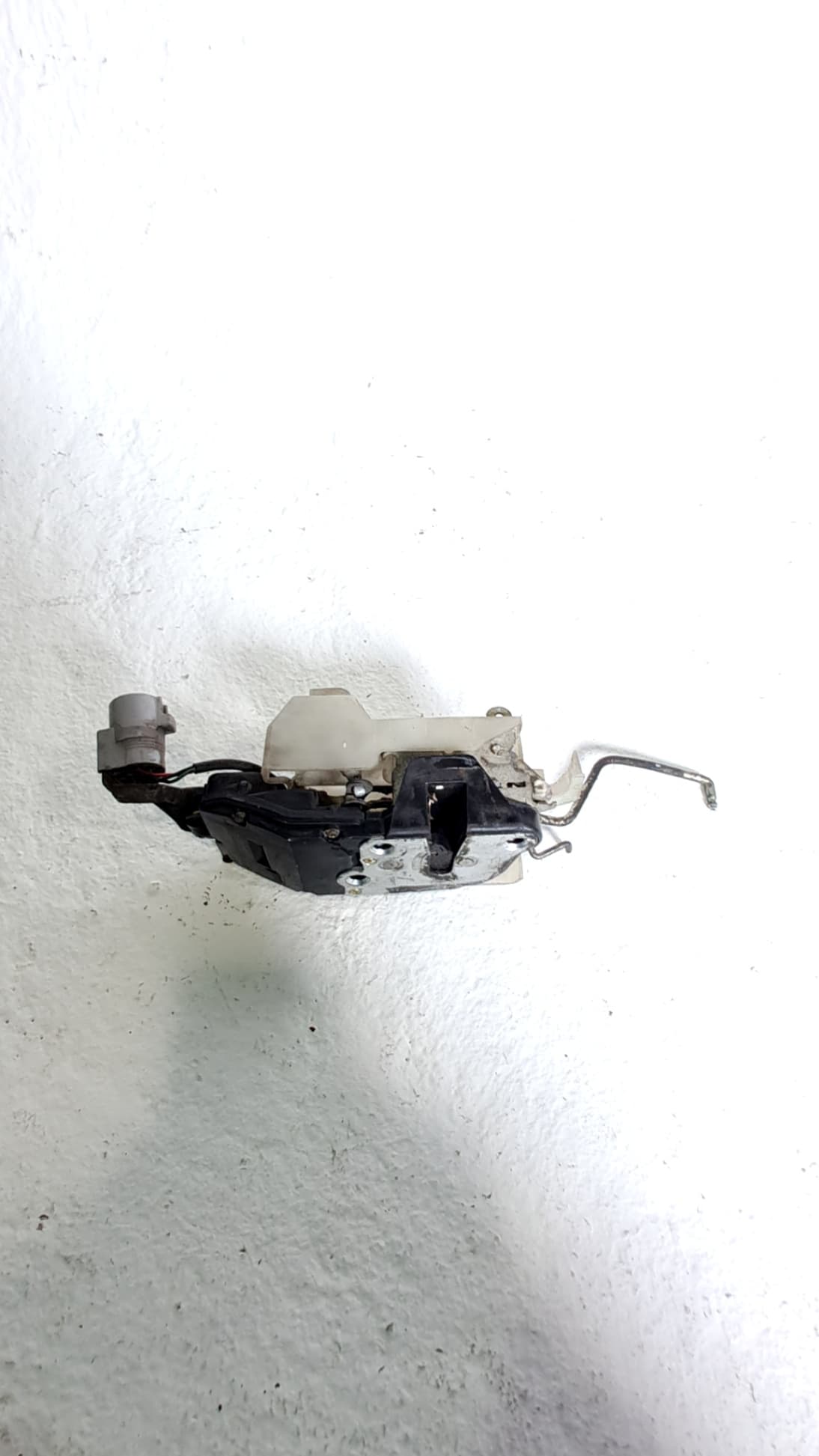 Cerradura puerta delantera derecha TOYOTA CELICA COUPE (_T20_) 2