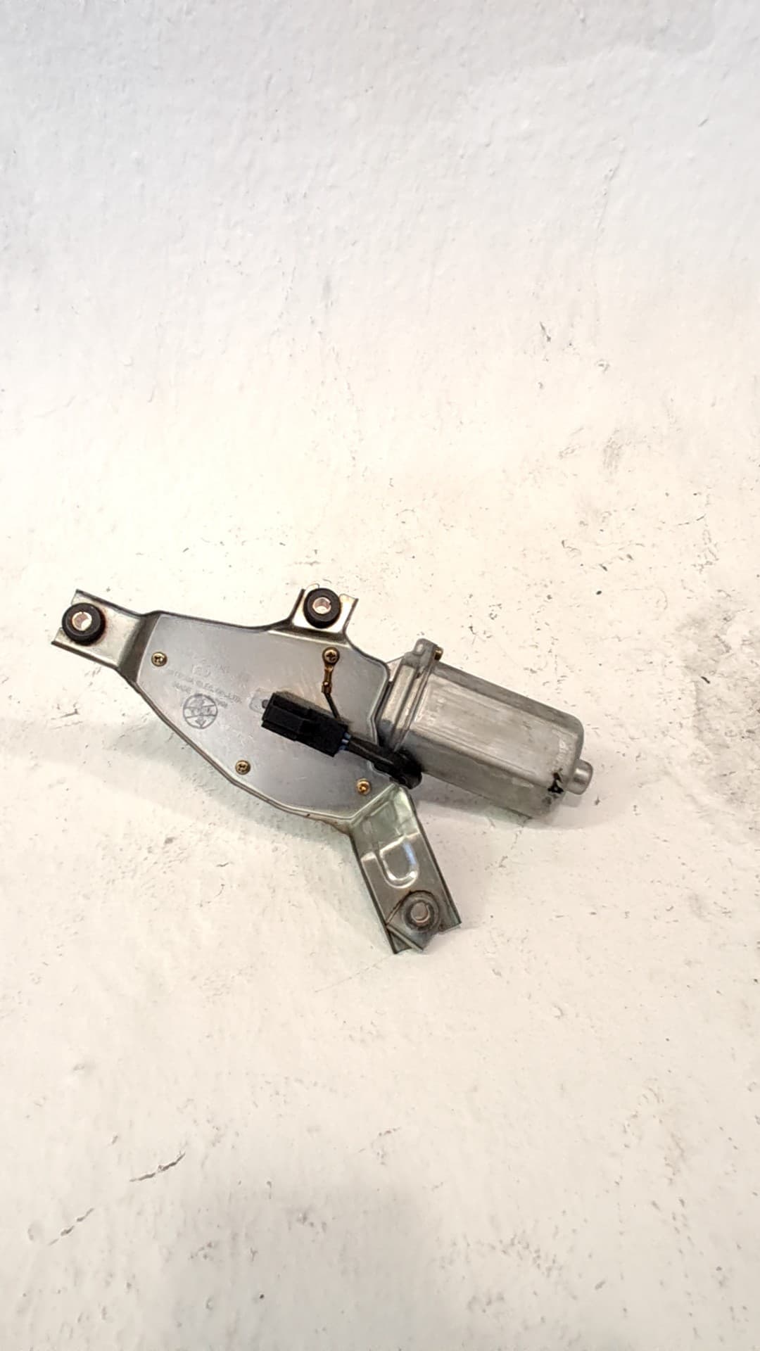 Motor limpia trasero MITSUBISHI SPACE RUNNER MONOSPACE (N1_W, N2_W)