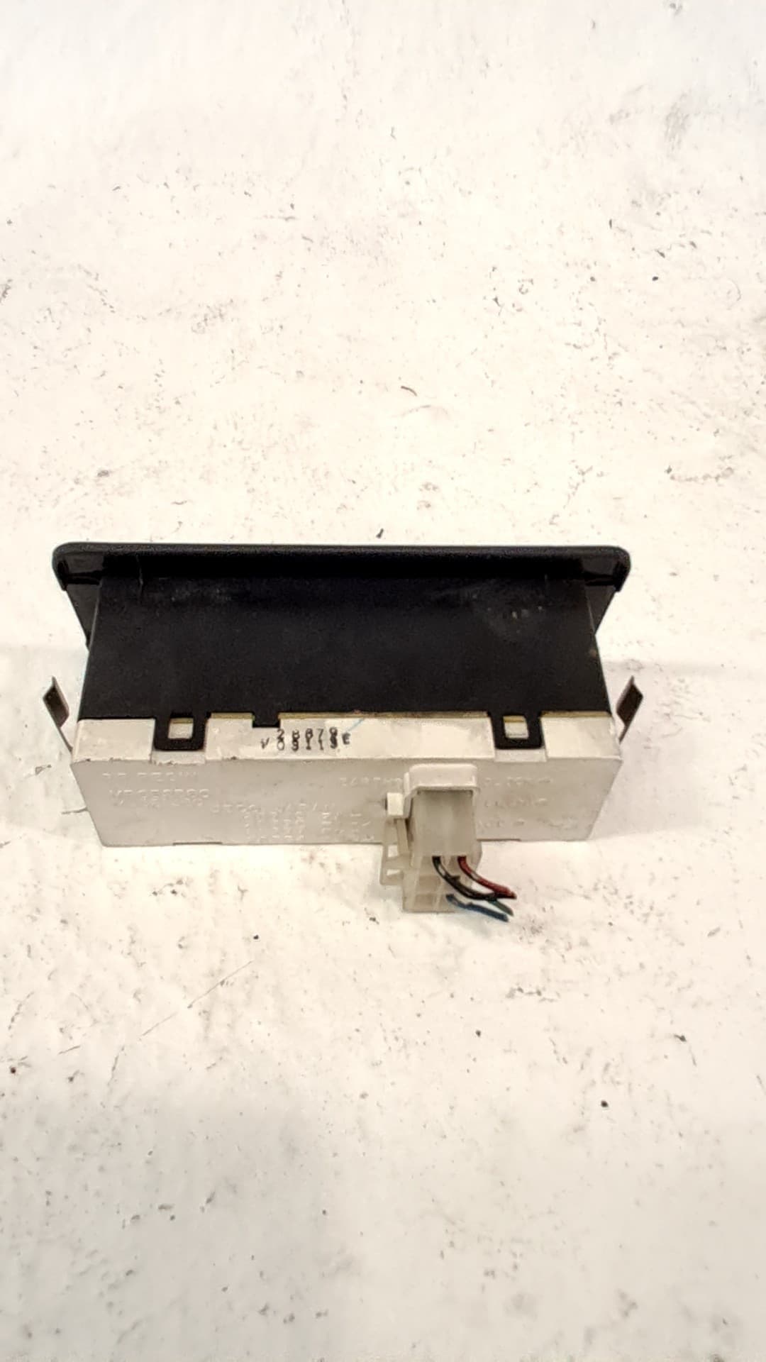 Pantalla multifuncion MITSUBISHI SPACE RUNNER MONOSPACE (N1_W, N2_W) 3