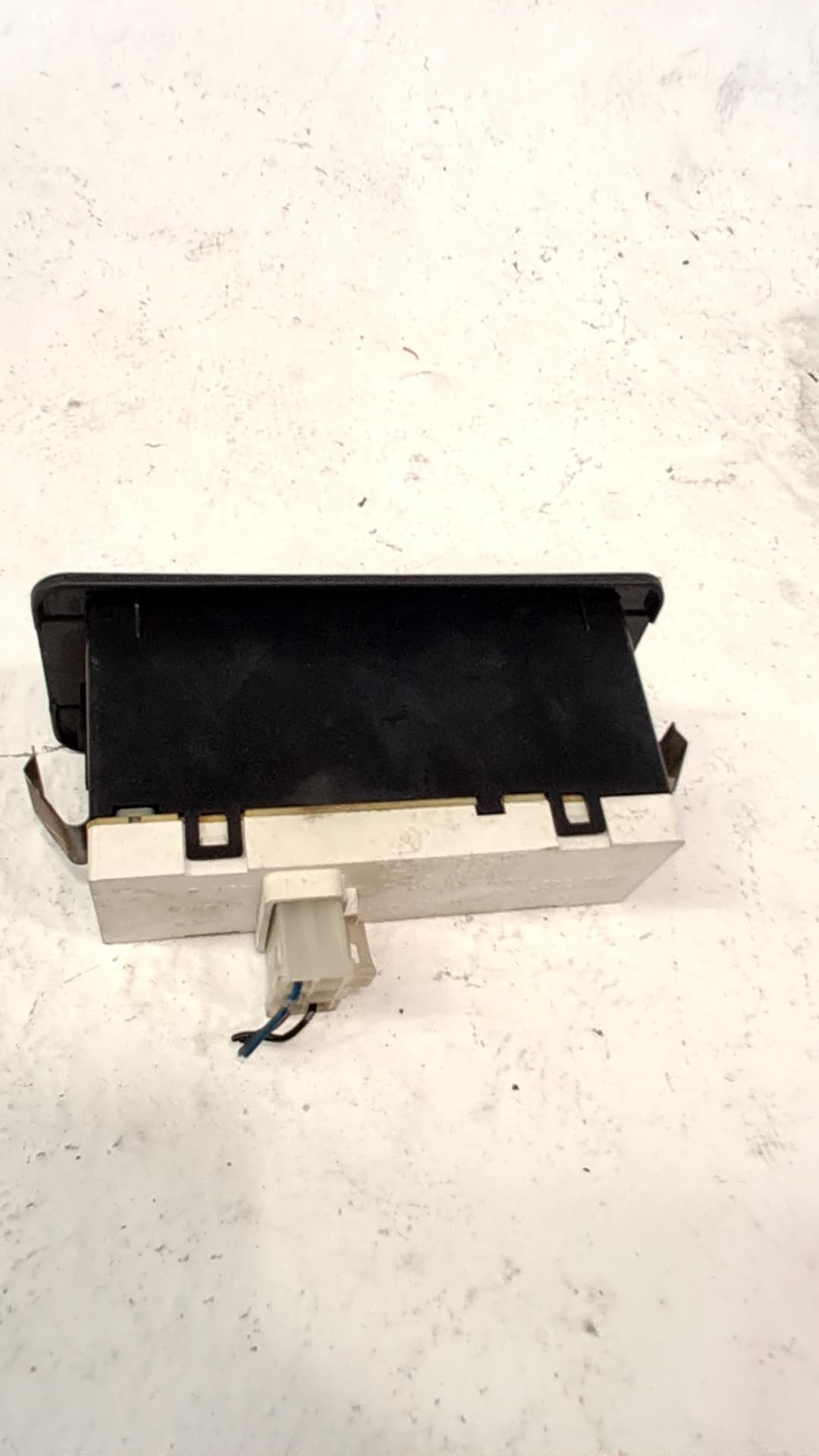 Pantalla multifuncion MITSUBISHI SPACE RUNNER MONOSPACE (N1_W, N2_W) 2