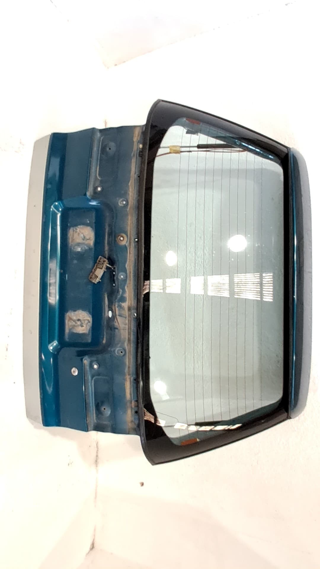 Porton trasero MITSUBISHI SPACE RUNNER MONOSPACE (N1_W, N2_W)
