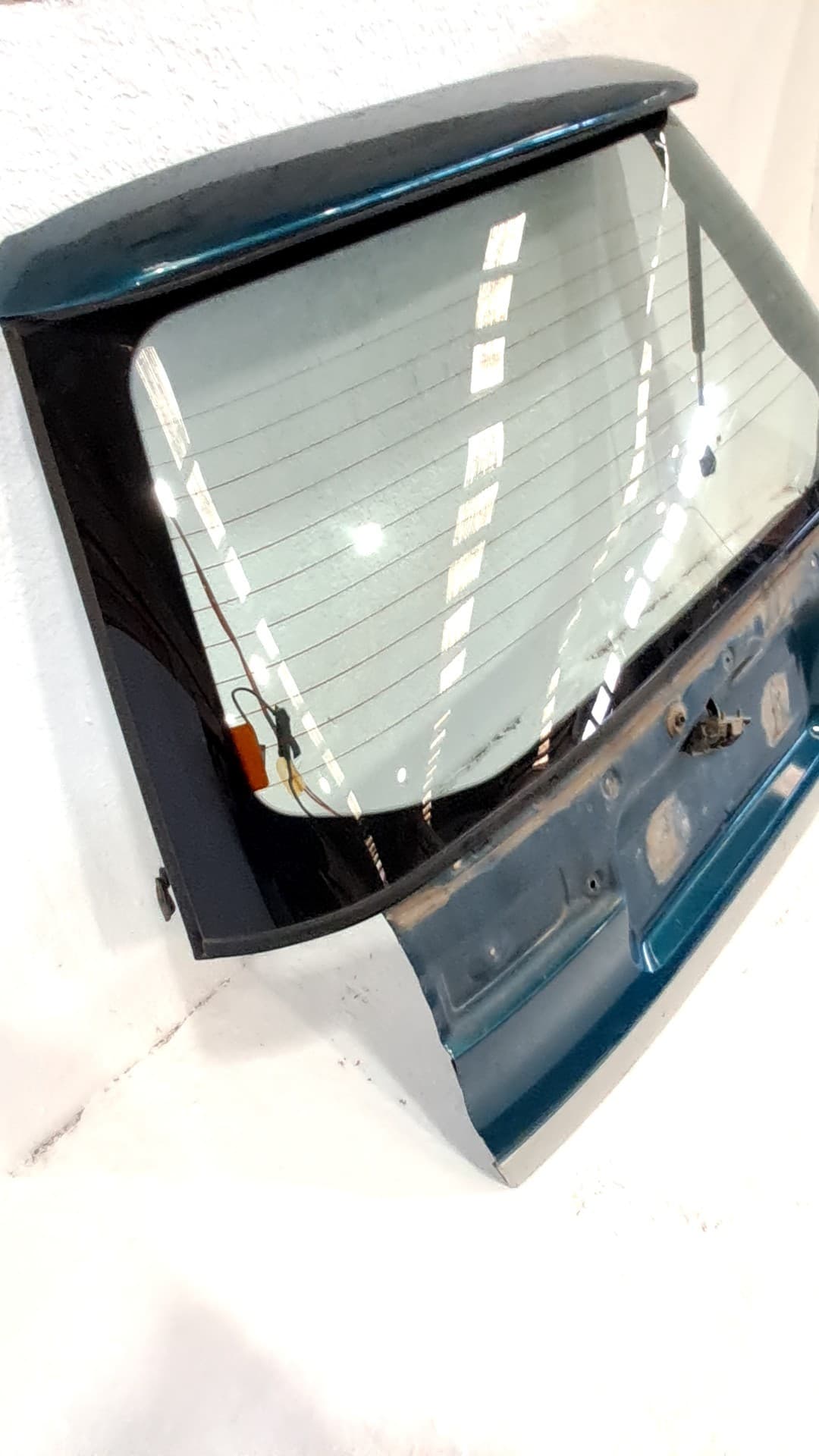 Porton trasero MITSUBISHI SPACE RUNNER MONOSPACE (N1_W, N2_W) 3
