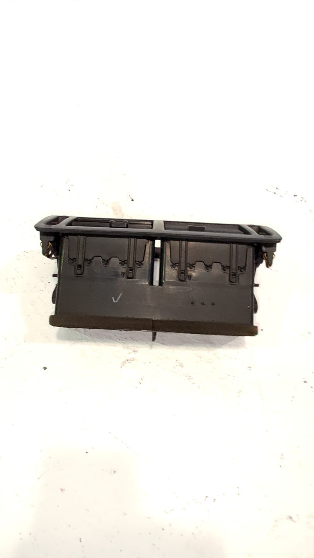 Recambio MITSUBISHI SPACE RUNNER MONOSPACE (N1_W, N2_W) ref. MB652505 3