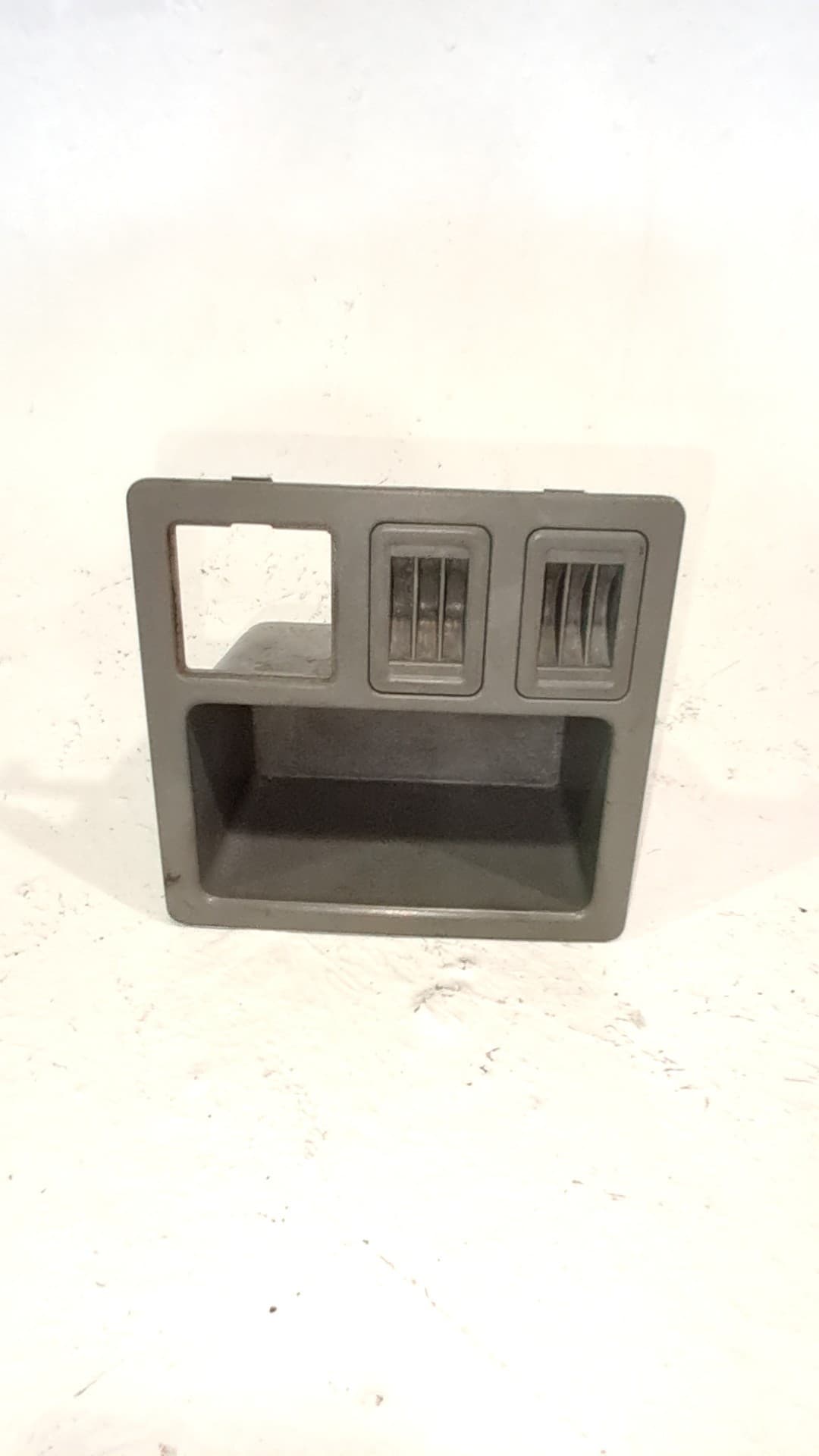 Moldura interior MITSUBISHI SPACE RUNNER MONOSPACE (N1_W, N2_W)