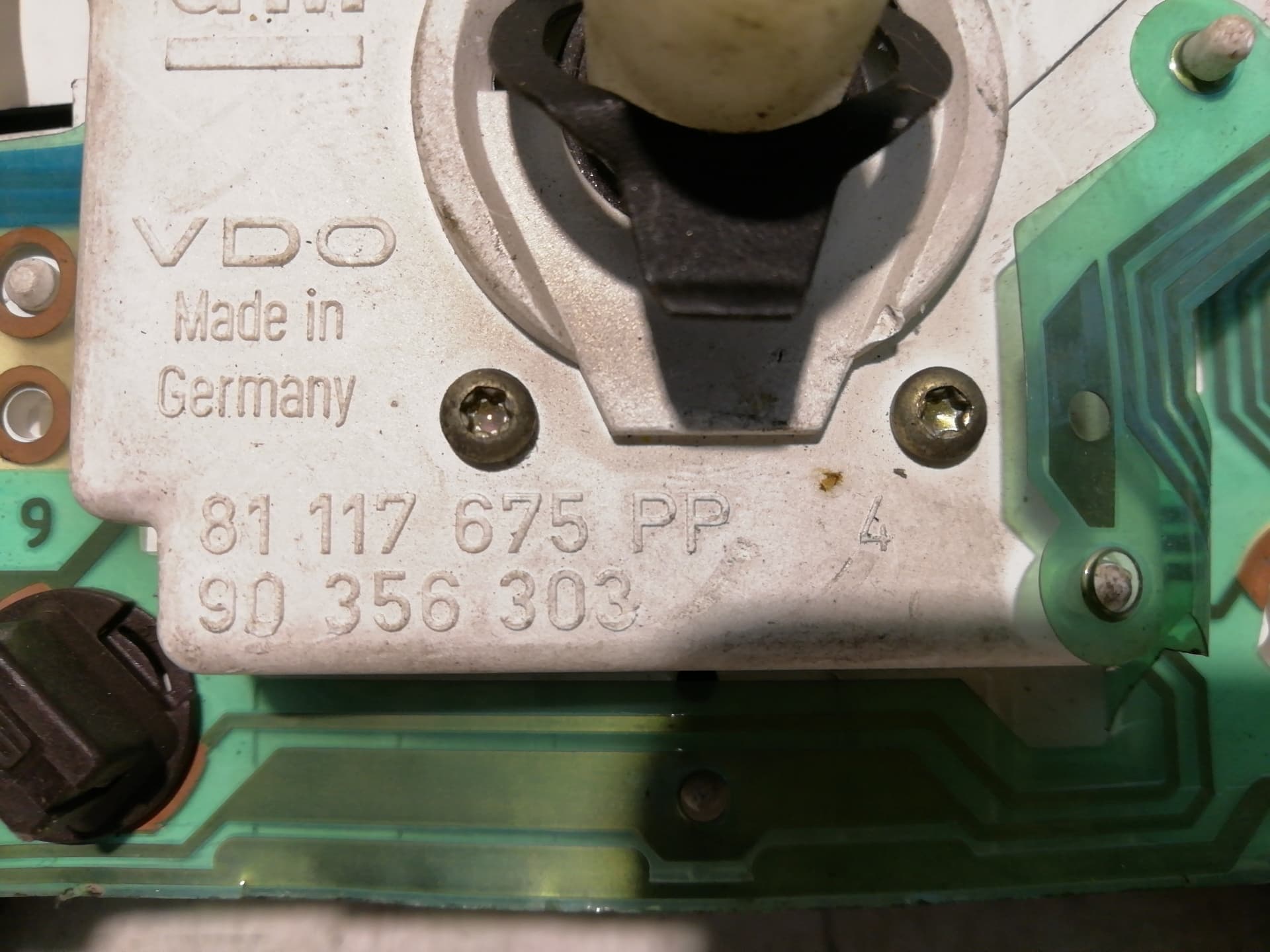 Cuadro instrumentos OPEL ASTRA F BERLINA 3