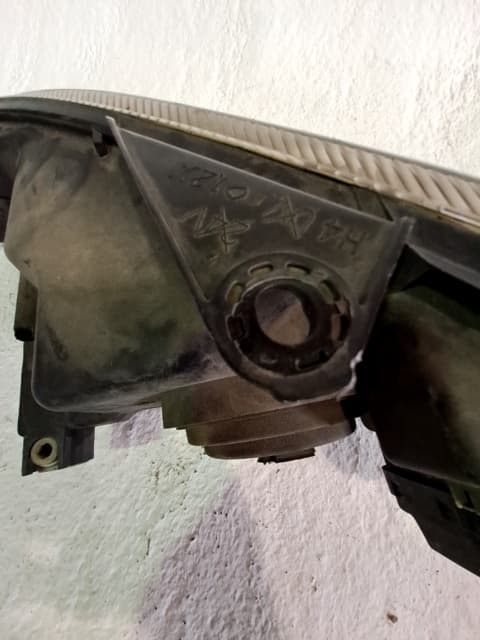 Recambio PEUGEOT 206 BERLINA ref. 6204S7