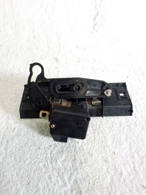 Maneta exterior porton PEUGEOT 206 BERLINA 3