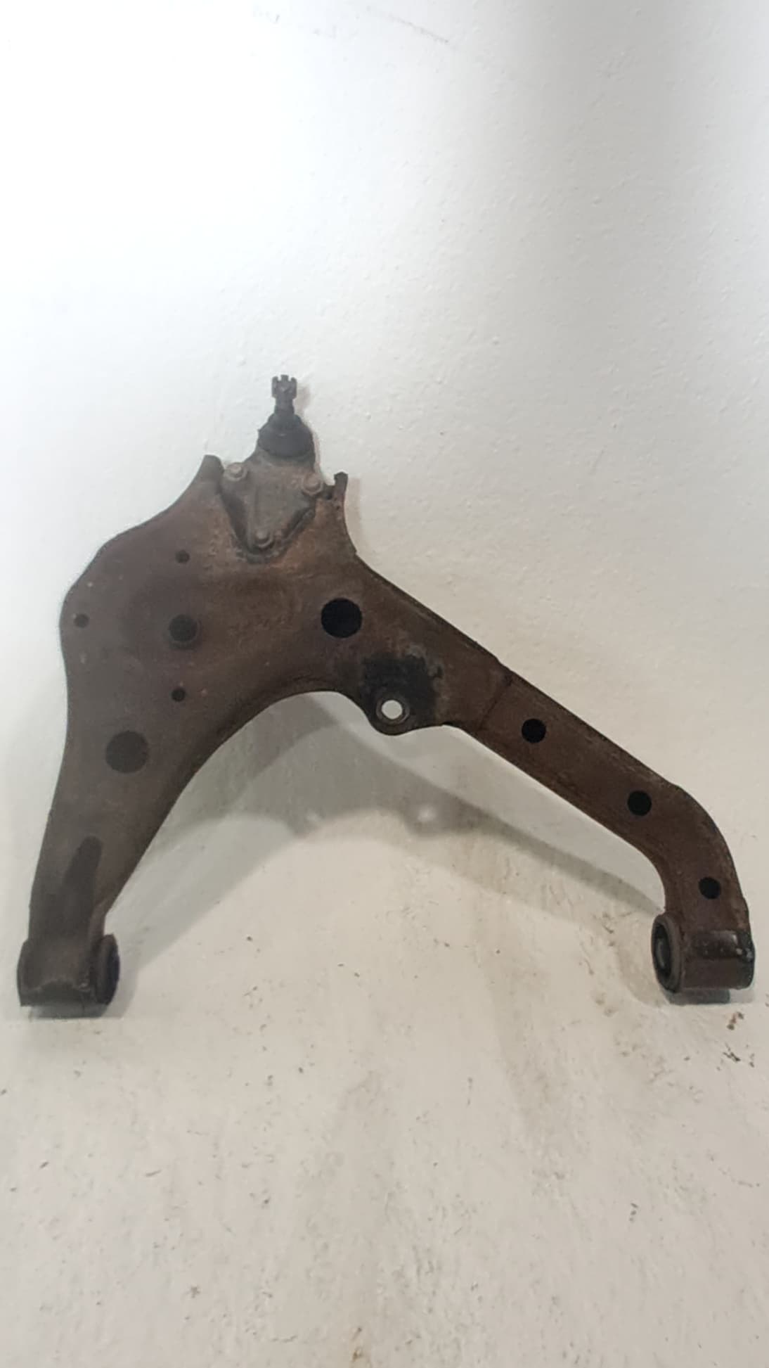 Brazo suspension inferior delantero derecho SUZUKI VITARA SE/SV (ET) 3