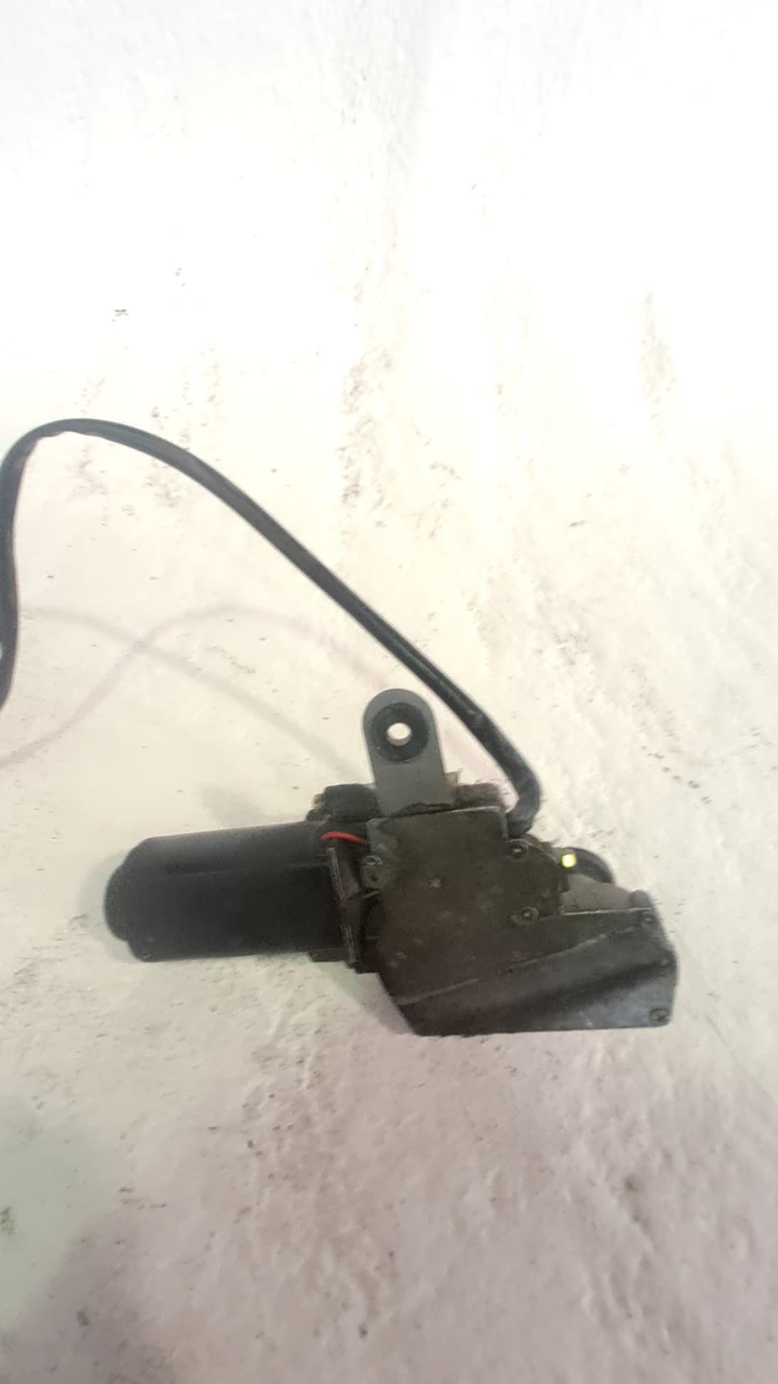 Motor limpia trasero SUZUKI VITARA SE/SV (ET) 2
