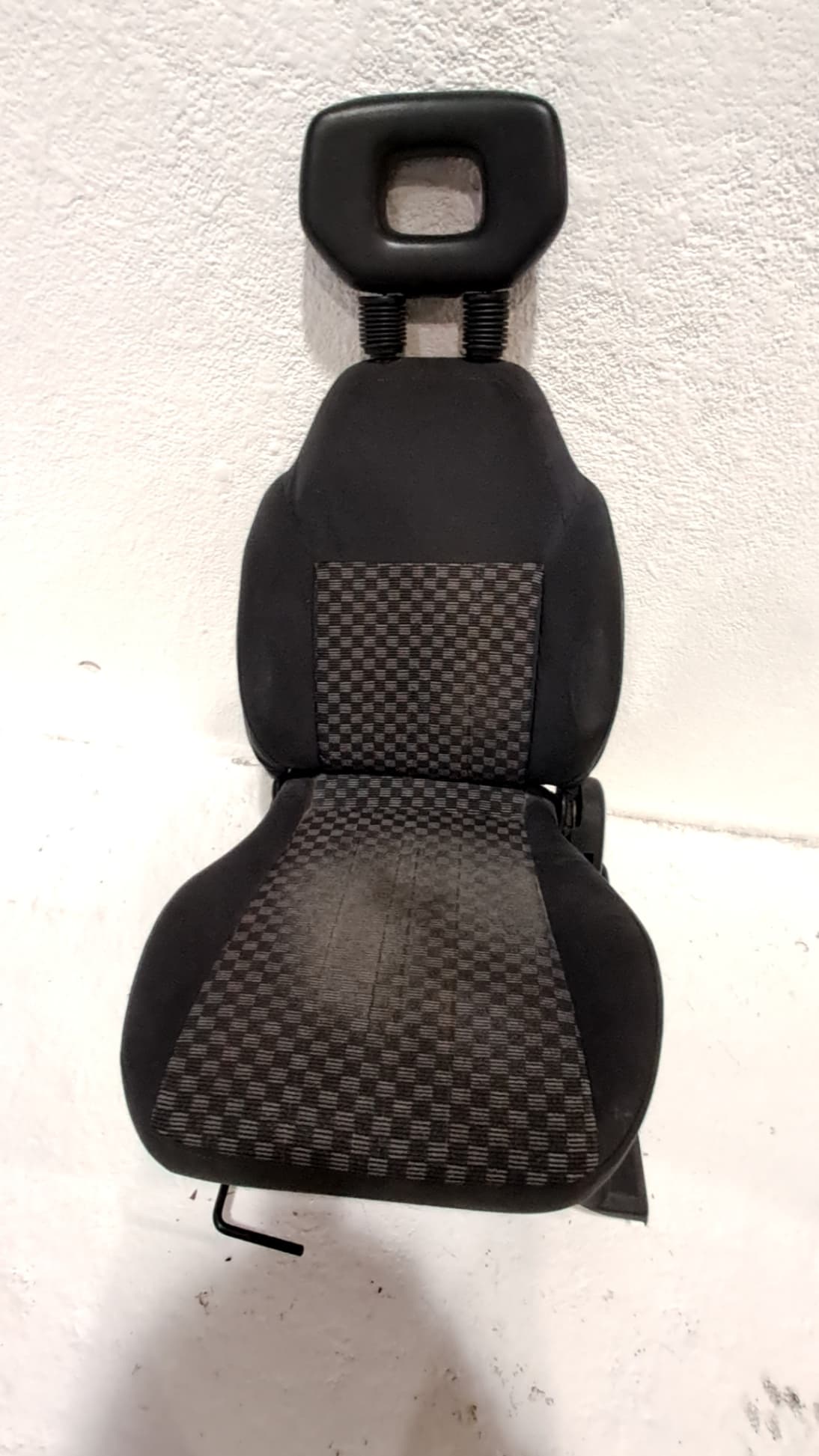 Asiento delantero izquierdo SUZUKI VITARA SE/SV (ET)
