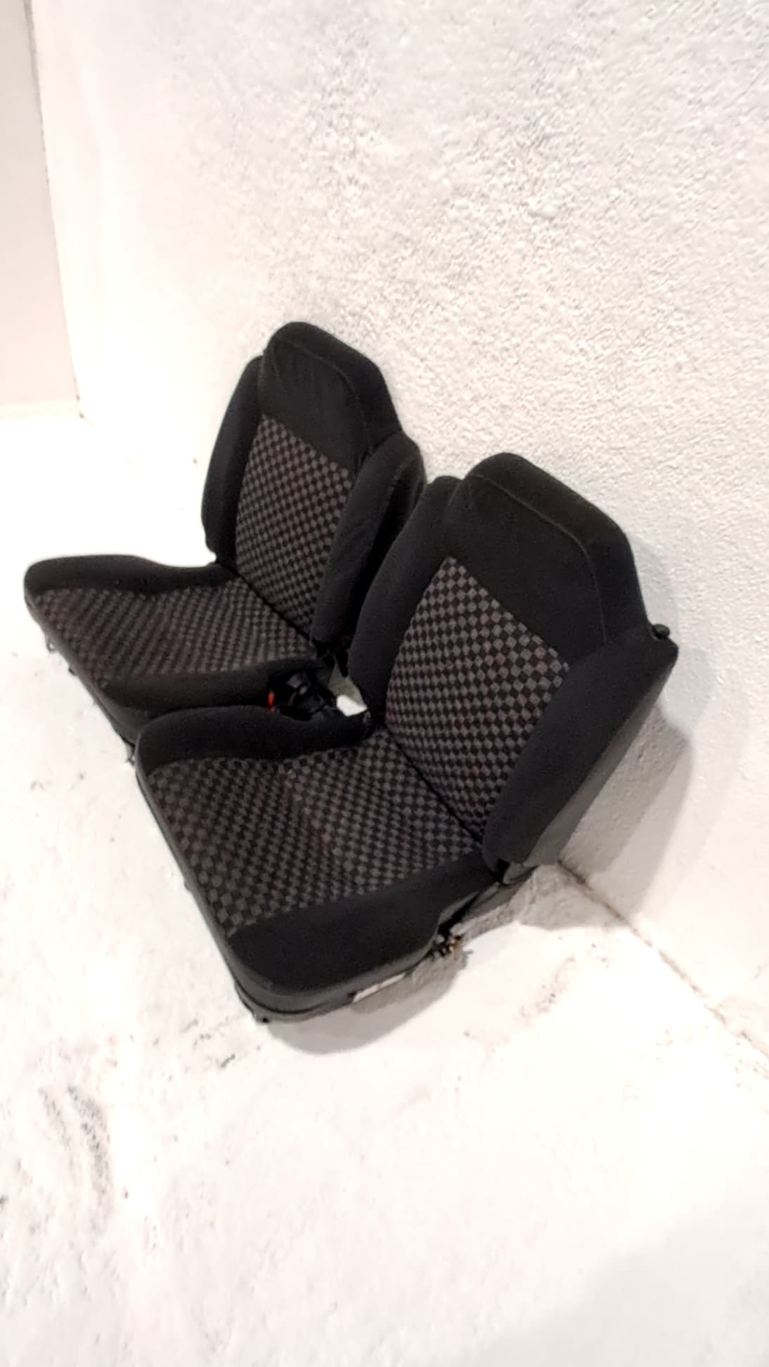 Cerradura asientos traseros SUZUKI VITARA SE/SV (ET) 5