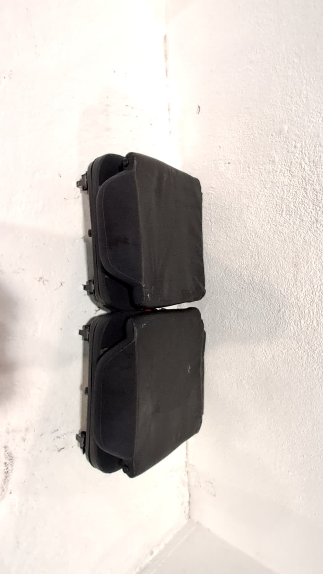 Cerradura asientos traseros SUZUKI VITARA SE/SV (ET) 2