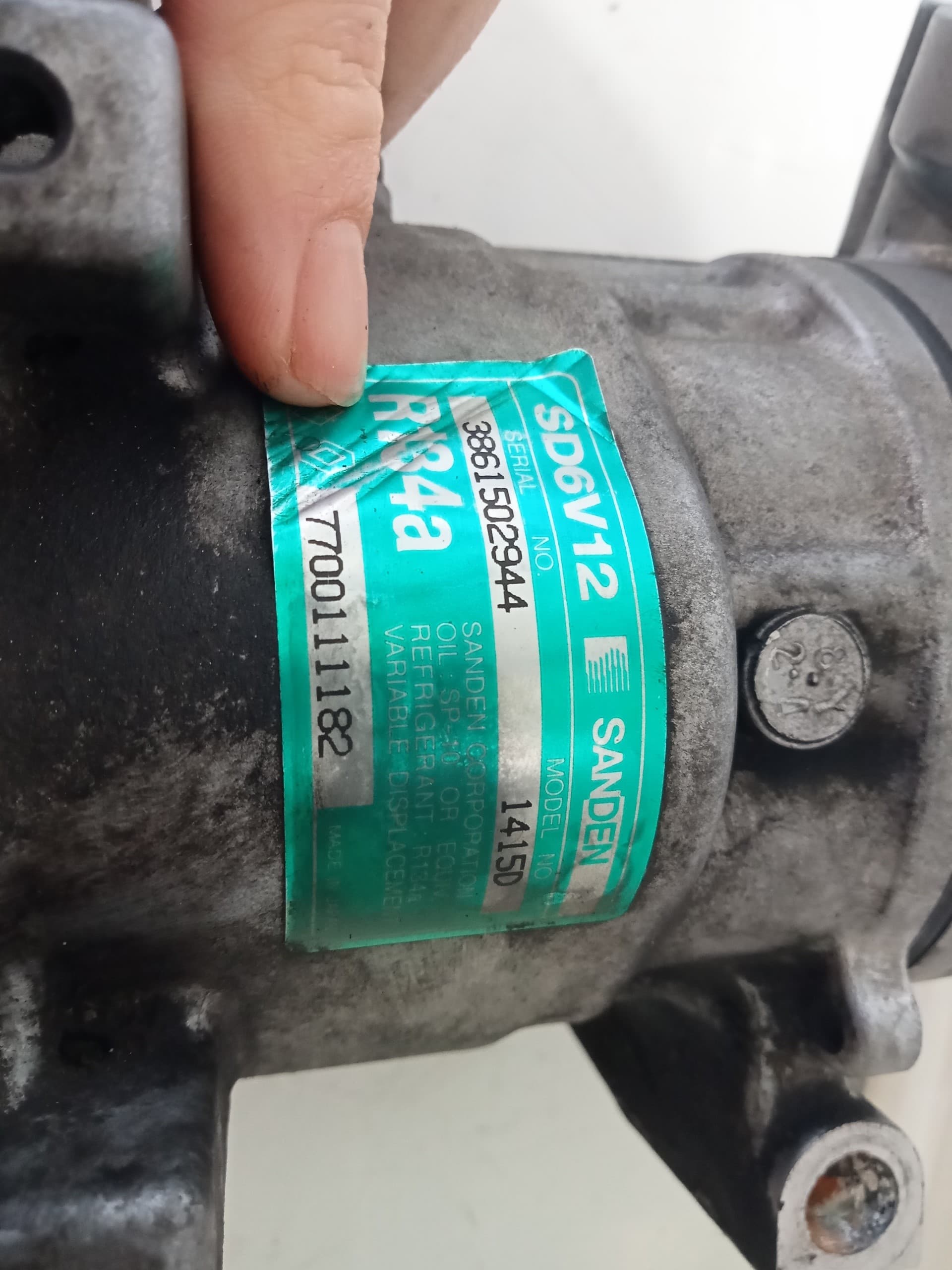 Recambio RENAULT CLIO II FASE II (B/CB0) ref. 7700111182