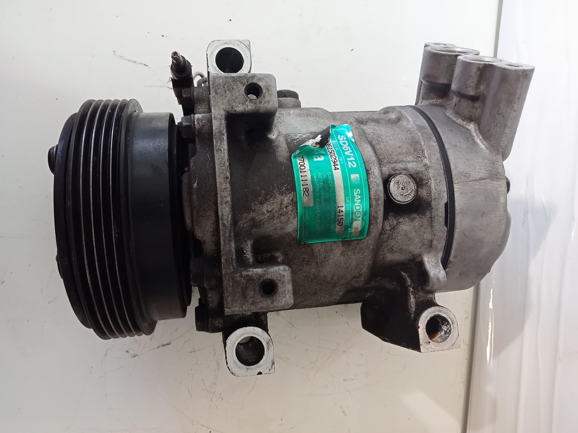 Recambio RENAULT CLIO II FASE II (B/CB0) ref. 7700111182 3