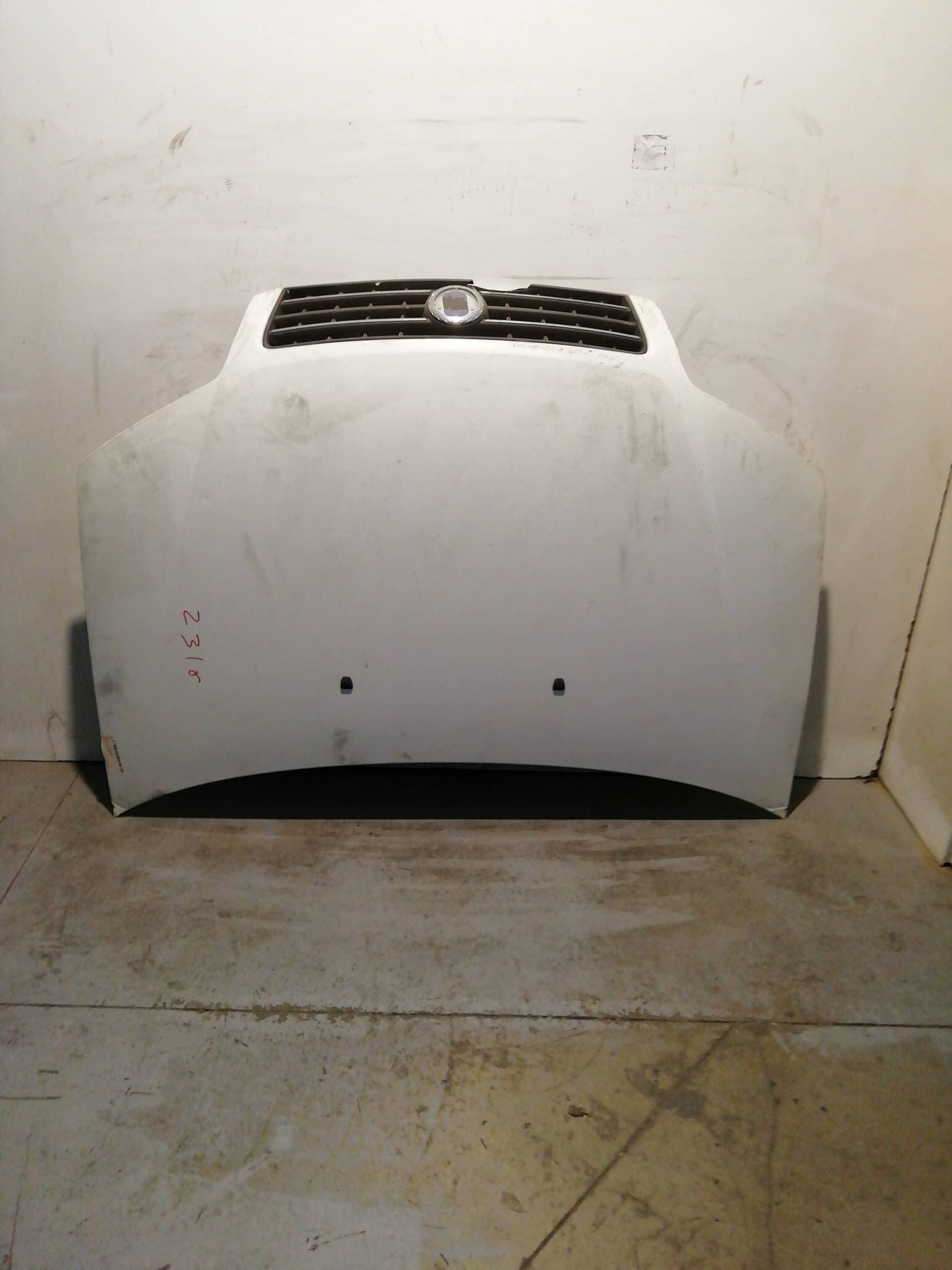 Capot FIAT PUNTO BERLINA (188)