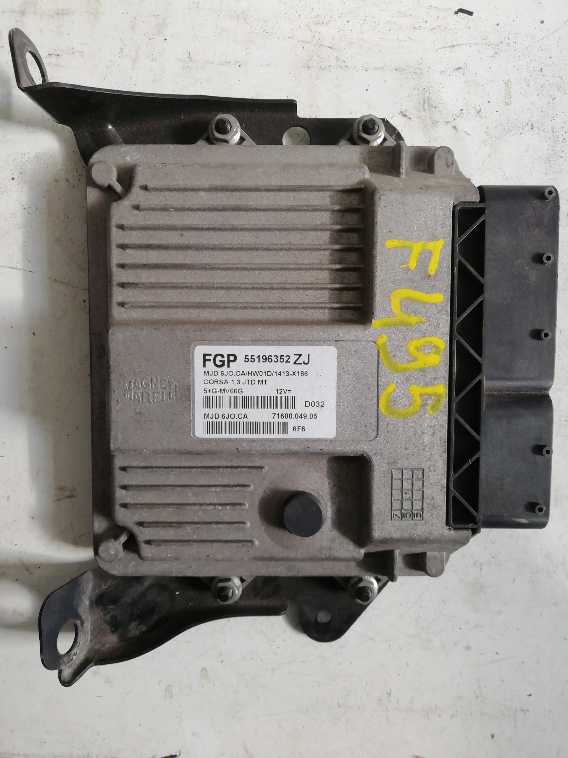 Centralita motor uce FIAT PUNTO BERLINA (188)