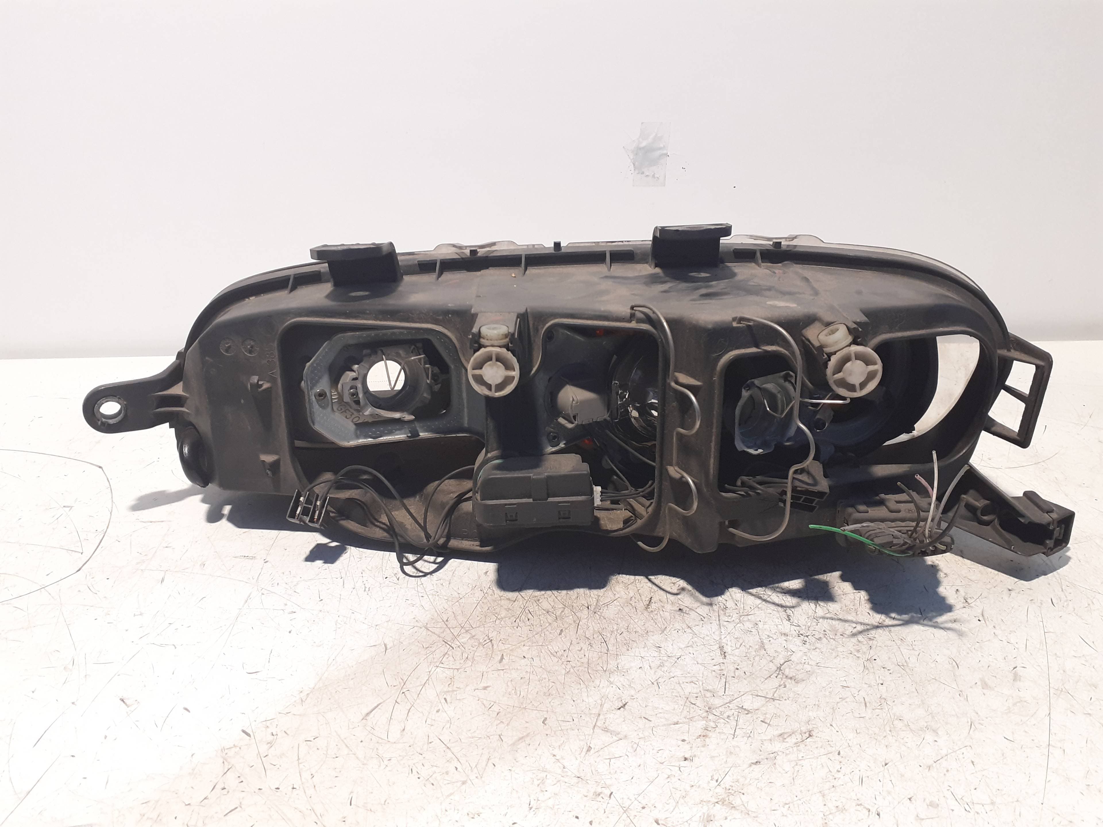 Faro derecho FIAT PUNTO BERLINA (188) 4