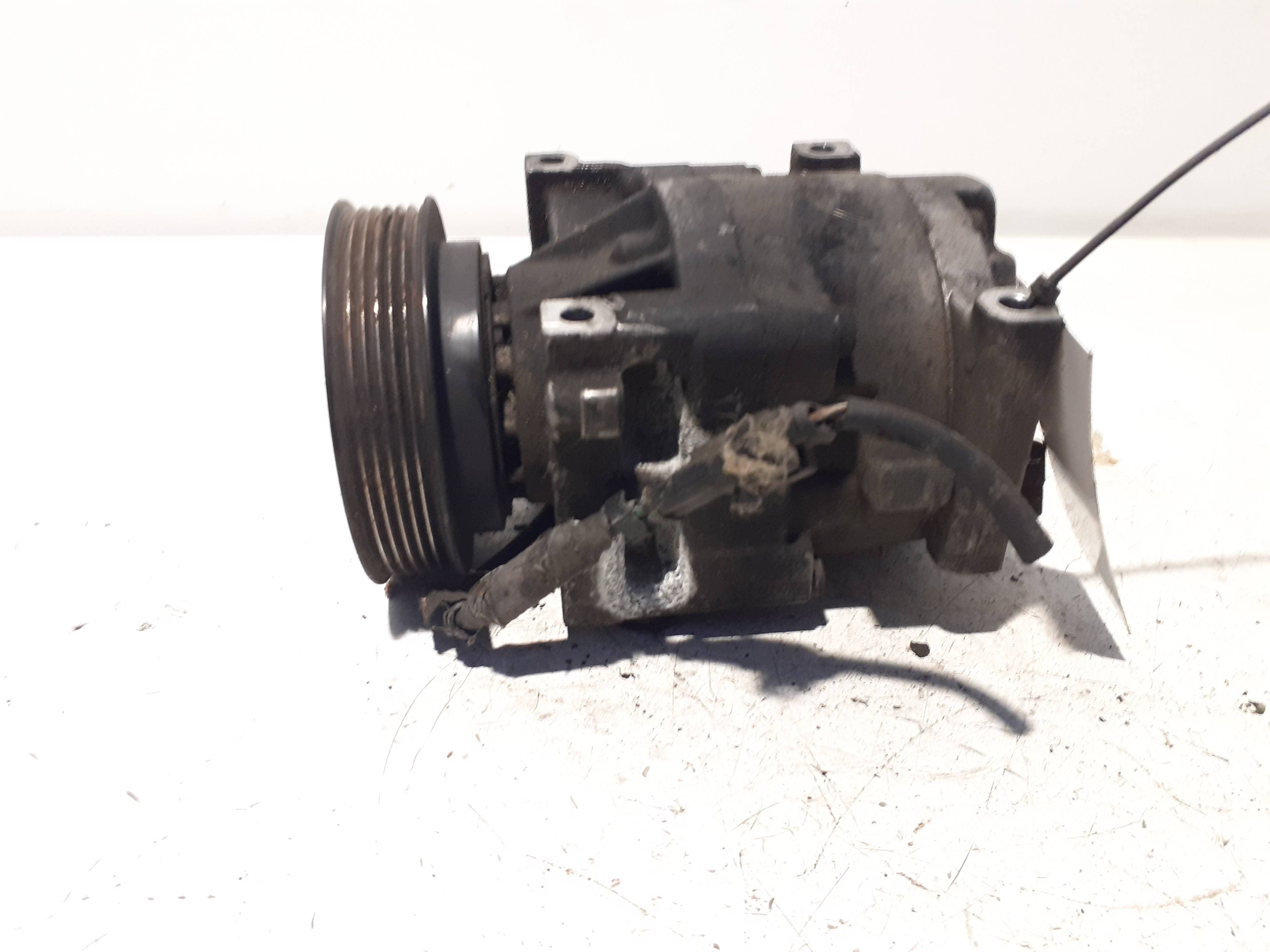 Recambio FIAT PUNTO BERLINA (188) ref. 592475700 4