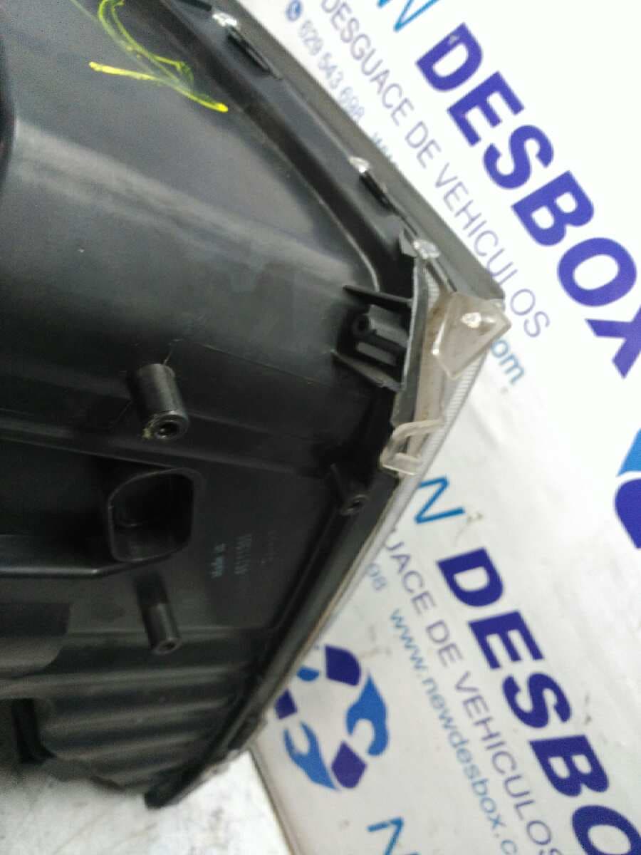 Recambio de FARO DERECHO para OPEL VECTRA B BERLINA 2.2 16V DTI CAT (Y 22 DTR / L50) referencia OEM IAM 2