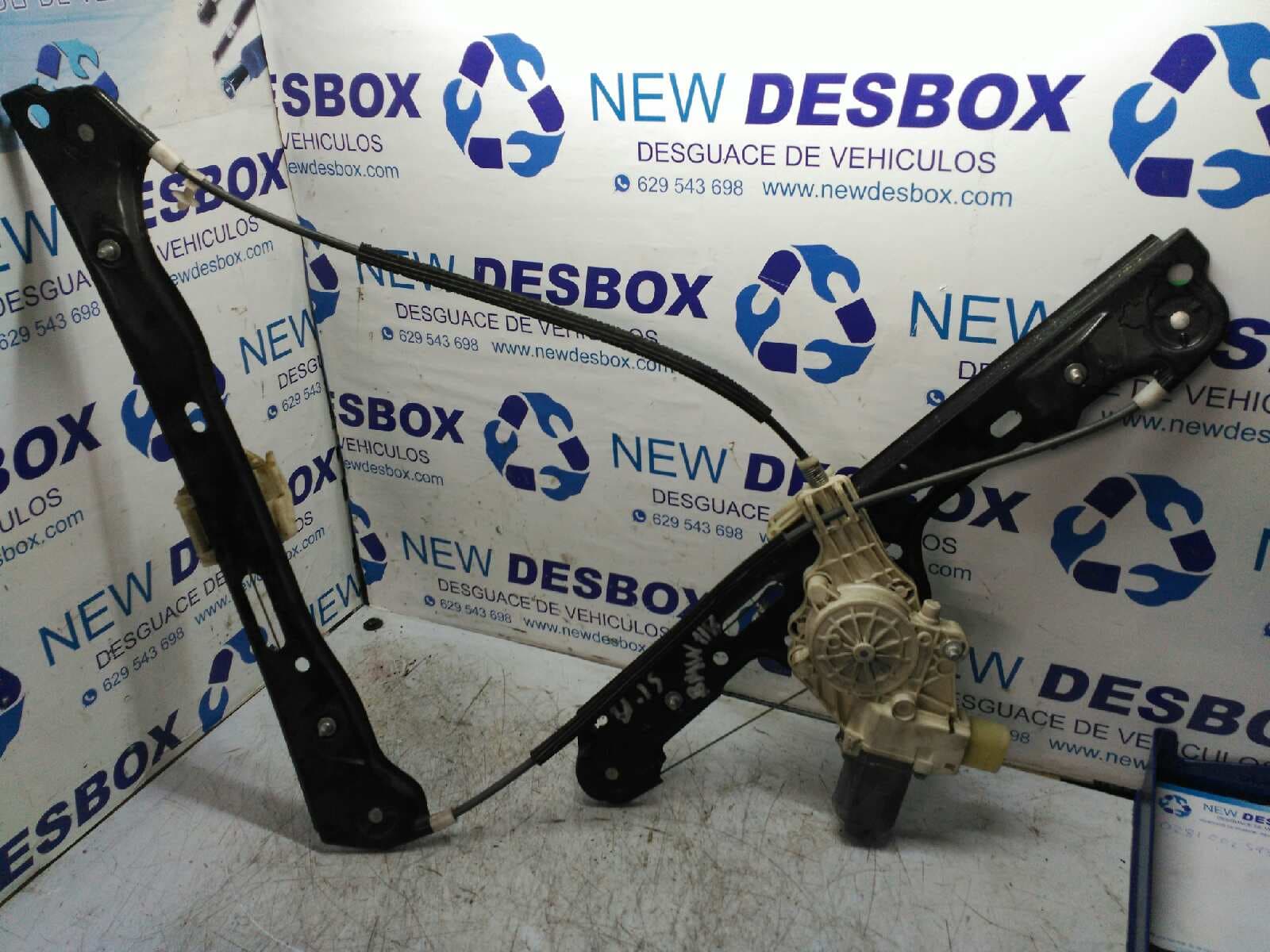 Recambio de ELEVALUNAS DELANTERO IZQUIERDO para BMW SERIE 1 BERLINA (E81/E87) referencia OEM IAM 7067795 7
