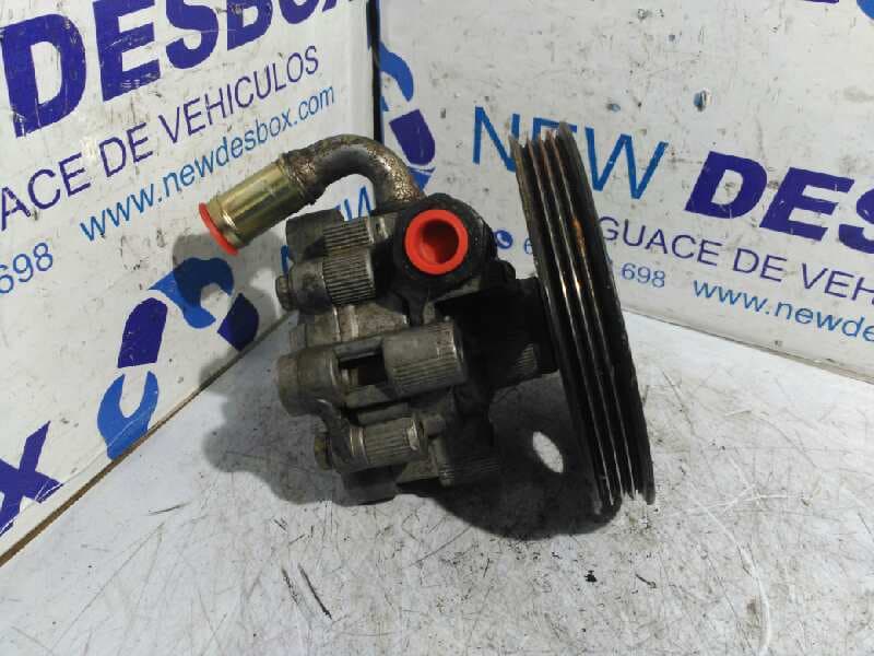 Recambio de BOMBA DIRECCION para CHRYSLER VOYAGER (RG) 2.5 CRD CAT VM07C referencia OEM IAM A4C43593   - GRIS