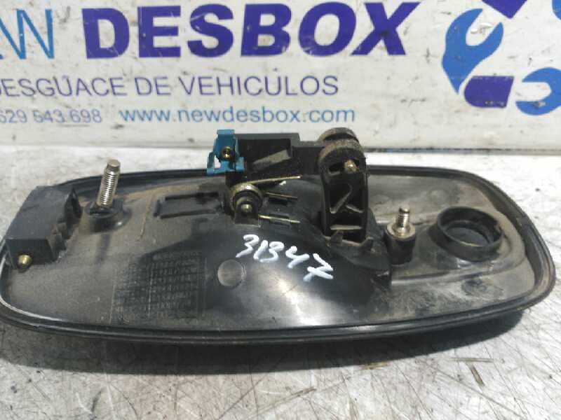 Recambio de MANETA DELANTERA IZQUIERDA para OPEL VIVARO 1.9 CDTI CAT (F9Q-760 / L08) F9QU7 referencia OEM IAM    - BLANCO 4