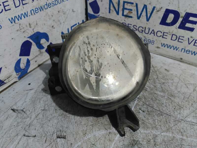 Recambio de FARO ANTINIEBLA DERECHO para VOLKSWAGEN TOUAREG (7LA) TDI V10 BLE referencia OEM IAM 7L6941700B   - AZUL CLARO