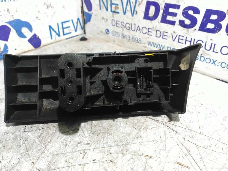 Recambio de MANDO LUCES para OPEL ASTRA H referencia OEM IAM 13100136 4