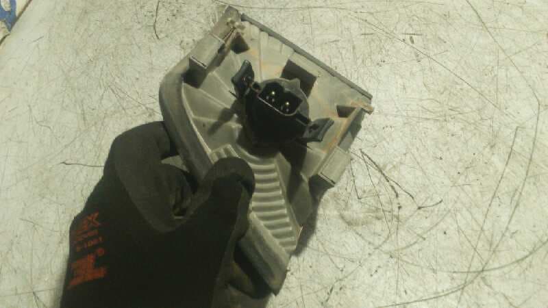 Recambio de PILOTO DELANTERO IZQUIERDO para BMW SERIE 3 COUPE (E36) 1.8 16V CAT 184E2 referencia OEM IAM    - BLANCO 2