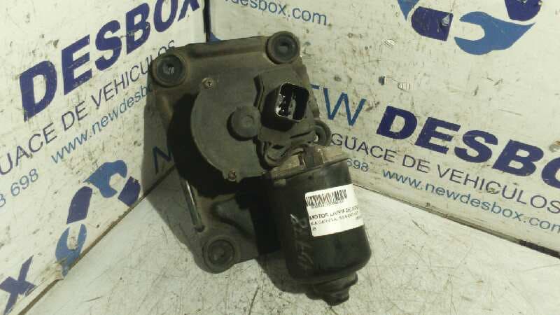 Recambio de MOTOR LIMPIA DELANTERO para KIA CARNIVAL II 2.9 CRDi CAT J3 referencia OEM IAM 035417300   - VAINILLA