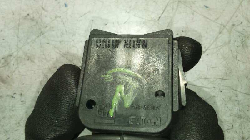 Recambio de MANDO INTERMITENTES para OPEL ASTRA G BERLINA 2.0 DTI Y20DTH referencia OEM IAM 90560990   - BLANCO 2