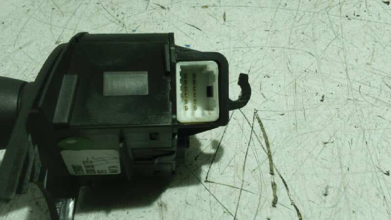 Recambio de MANDO MULTIFUNCION para RENAULT SCENIC II referencia OEM IAM 3