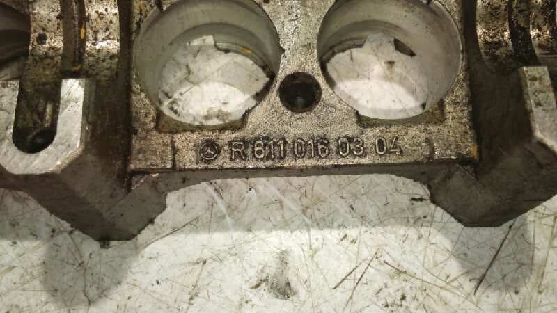 Recambio de CULATIN para MERCEDES VITO (W638) D 611980 referencia OEM IAM R6110160504 3