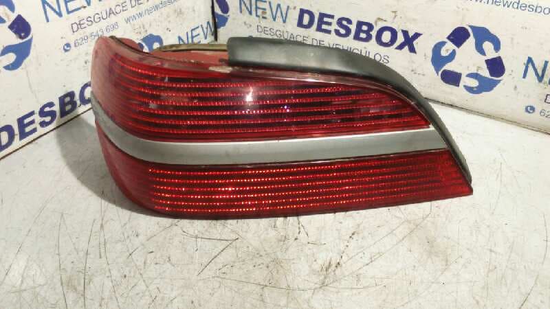 Recambio de PILOTO TRASERO IZQUIERDO para PEUGEOT 406 BERLINA (S1/S2) 1.9 Diesel referencia OEM IAM 9630364877   - PLATA