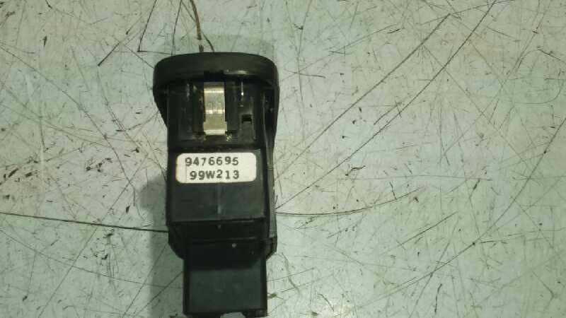Recambio de MANDO ELEVALUNAS DELANTERO DERECHO para VOLVO S80 BERLINA 2.5 D D5252T referencia OEM IAM 9476695   - BLANCO 4