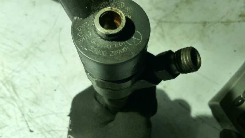 Recambio de INYECTOR para HYUNDAI ELANTRA (XD) D4EA referencia OEM IAM 0445110126 2