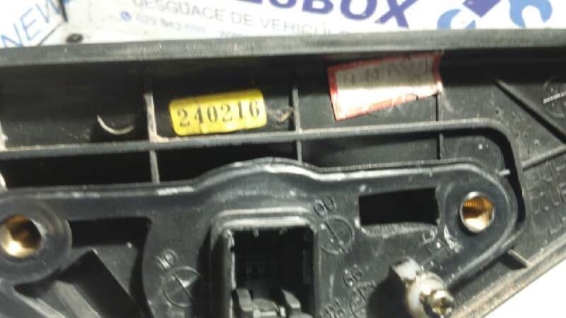 Recambio de RETROVISOR DERECHO para HYUNDAI COUPE (J2) 1.6 16V CAT G4GR referencia OEM IAM 8760627150   - NEGRO 4