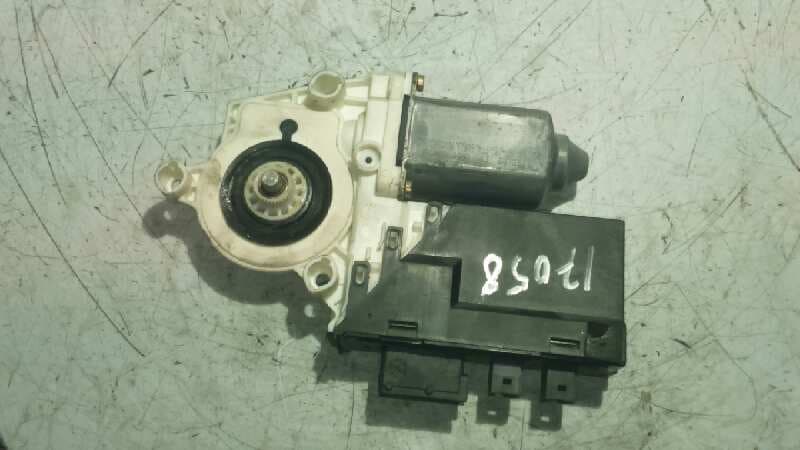 Recambio de MOTOR ELEVALUNAS DELANTERO IZQUIERDO para FIAT ULYSSE (179) 2.2 JTD 170 Admiral (125kW) 4HW        referencia OEM IAM 1488740080   - AZUL 2
