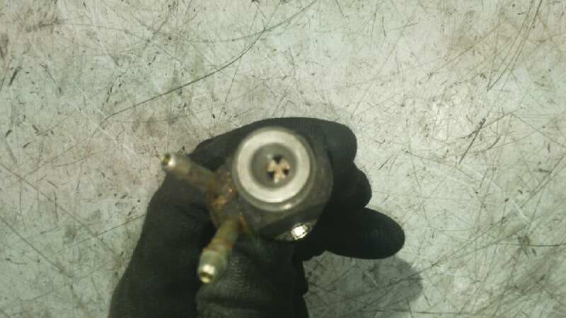 Recambio de INYECTOR para VOLKSWAGEN LT CAJA CERRADA / COMBI (MOD. 1997) LT  28  Caja cerrada / Techo elevado ANJ referencia OEM IAM 074130201J   - BLANCO 2
