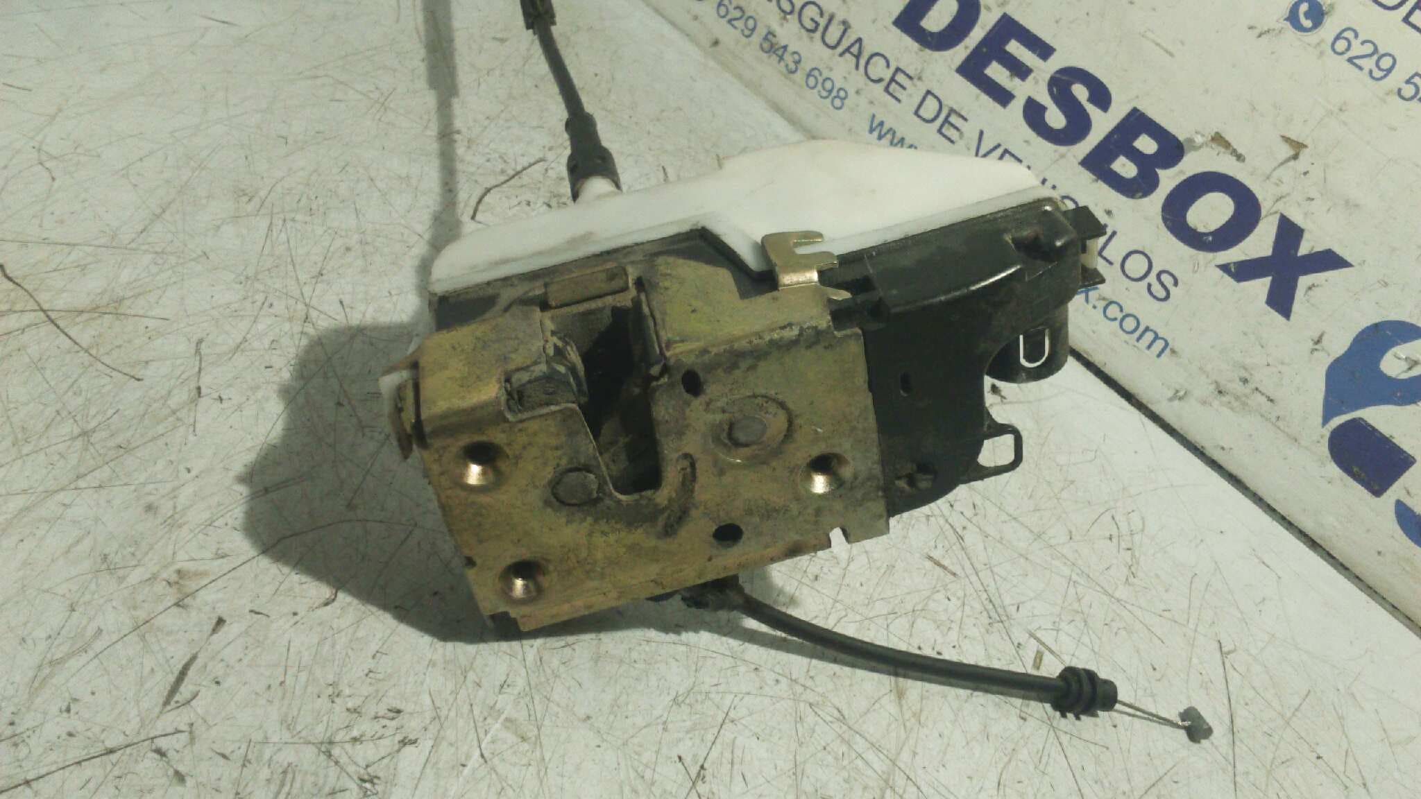 Recambio de CERRADURA PUERTA DELANTERA DERECHA para CITROEN C3 PLURIEL 1.4 KFVTU3JP referencia OEM IAM 9136P9   - GRIS 4