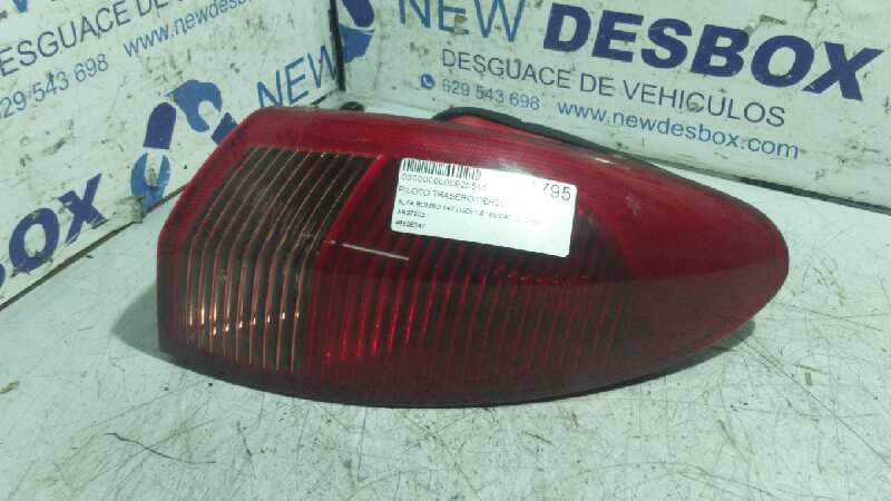 Recambio de PILOTO TRASERO DERECHO para ALFA ROMEO 147 (190) 1.6 16V CAT AR37203 referencia OEM IAM 46556347   - NEGRO