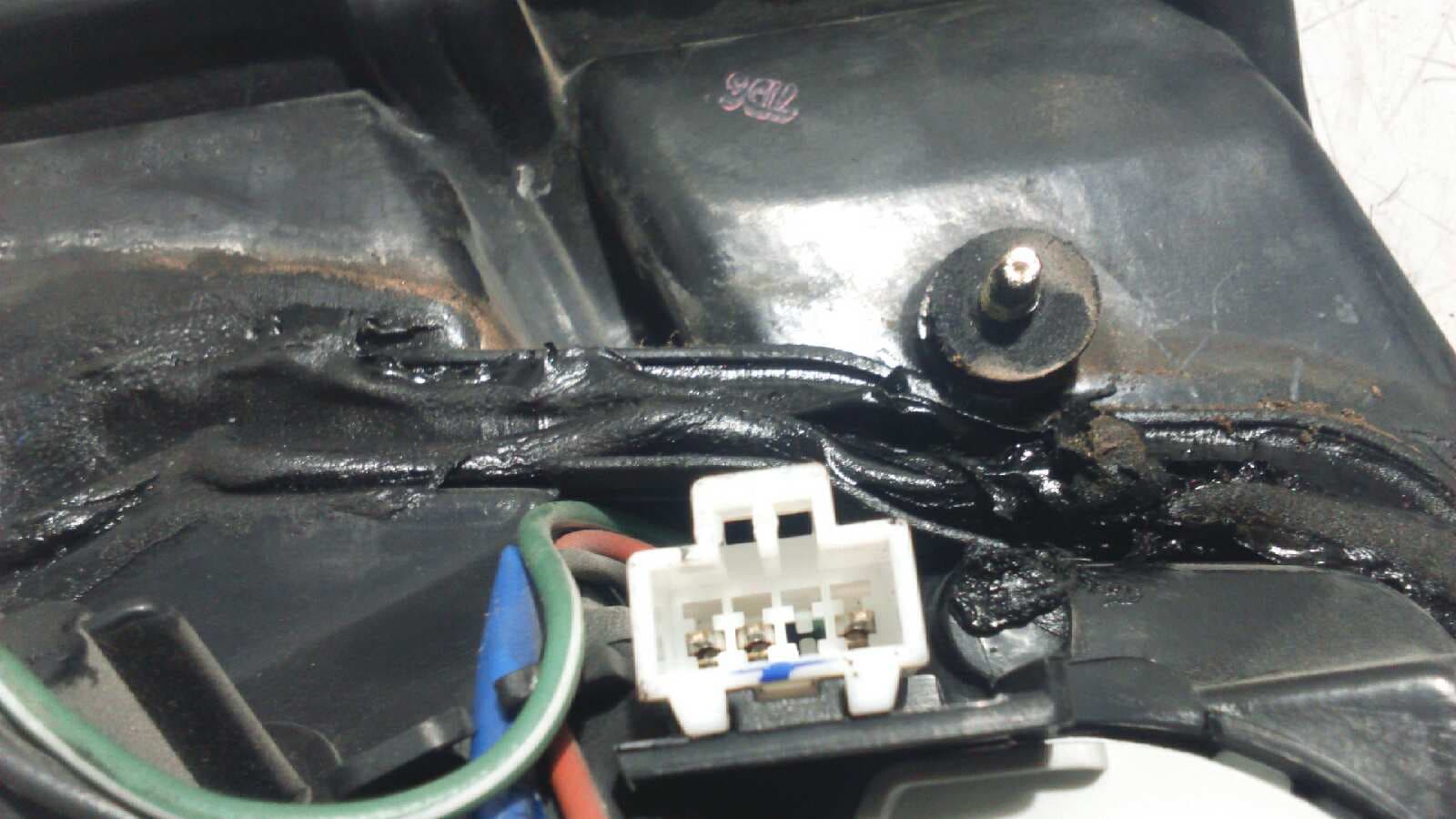 Recambio de PILOTO PORTON IZQUIERDO para NISSAN ALMERA (N15) referencia OEM IAM 3
